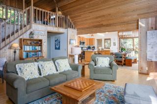 Waterfront Privacy, Pet-friendly, Close To Trails - Olga - 1