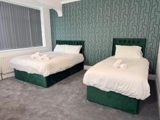 A Stylish & Cosy Home from Home! - Middlesbrough - 2