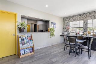 SureStay by Best Western McAlester - 8