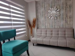 Suite at Pacific Plaza / Parque Empresarial Colón - Guayaquil - 8