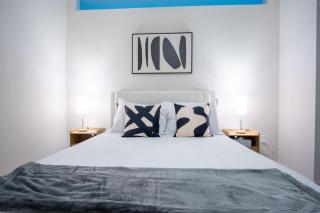 Comfortable 1BR Suite w Pool Parking Gym 08 - 7
