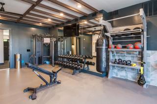 Comfortable 1BR Suite w Pool Parking Gym 08 - 6