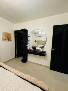 Luxurious and comfortable 1 level - 1