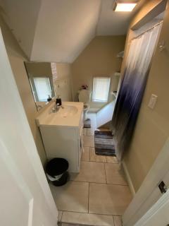 Private bedroom 9 - Brockton - 1