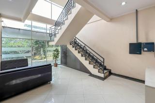 Hotel Cemara Hijau Mitra RedDoorz - Bandung - 1