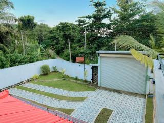 Solace Inn RESIDENCE - 5 Min Walk to Beach - Tangalle - 1