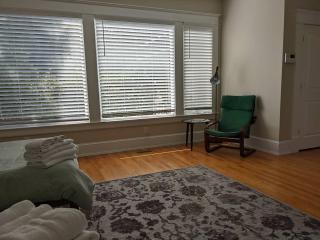 Luxurious 1br In Grand Old Home - Durham - 4
