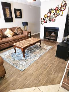 Urban Oasis Retreat in the Southwest! - Huntsville - 8