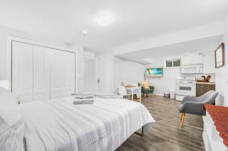 1 Bedroom Studio Close To University Of Guelph - Guelph - 0