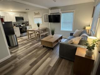 Barnacle Bay - Perfect Location Near The Beach - Hampton - 8