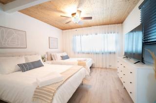 Stylish Heated Pool House Near The Beach - St. Petersburg - 6