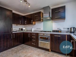 City Centre, Sleeps 8, Free Parking - Southampton - 8