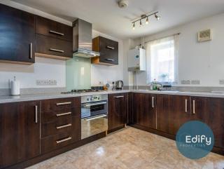 City Centre, Sleeps 8, Free Parking - Southampton - 4