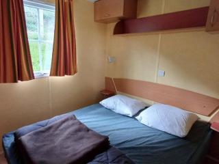 Mobil-home confortable avec terrasse pour 5 personnes - API-1-52-535 - Langogne - 7