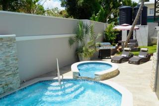 Pineridge Hideaway 1 Bedroom Apartment #1 - Arouca - 8