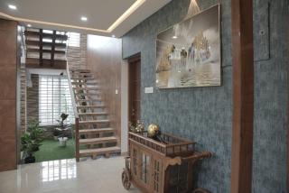 Modern 5BR Villa in Thrissur - 3