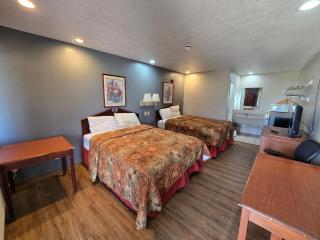 Executive Inn - 3