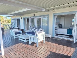 Seagulls Beach House - Port Shepstone - 9