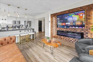 Modern Flat off Meridian - Walk Anywhere Downtown - 0