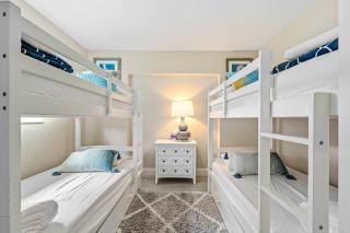 Near Beach Private Pool King Bed - Deerfield Beach - 7