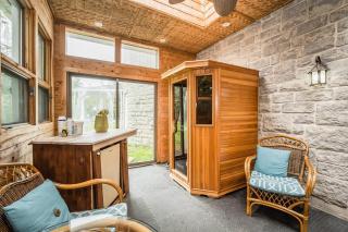 Stunning waterfront w spa dog run - Lion's Head - 7