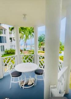 Tropical Escape Studio - 5 Min Walk to Ochi Beach & Nearby Hotspots - Ocho Rios - 5