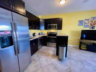 Couples Getaway 1bed 1bath Condo In Red Hook - 5