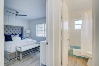 Pool Free Wifi Parking Smart TV - 1