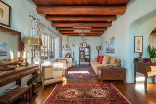 Beautiful, Modernized Adobe On Historic East Side - Santa Fe - 0