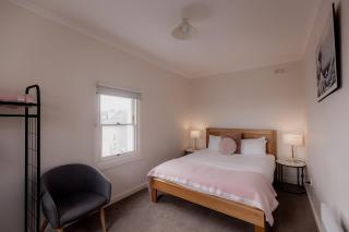 Kelly Street Stables - Apartment 1 - Hobart - 5