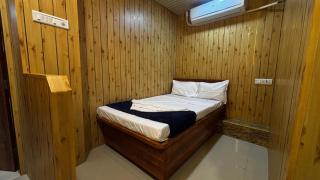 Pks hotel shahanai - 0