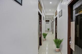 Hotel O Citylight - Colonelganj - 6