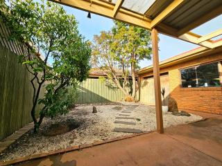 Peaceful Garden location in Hoppers Crossing - 4