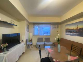 AVIDA TOWERS 1BR Sea and City View Condo at Poblacion - Davao City - 2