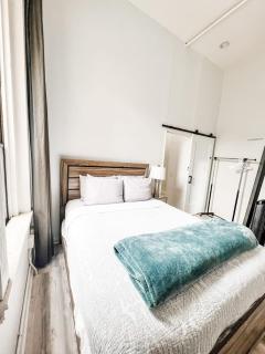 Gaslamp 2bdrm - W Parking & 4 Beds #204 - 9