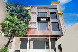 Super Townhouse Dera Bassi - Dera Bassi - 5