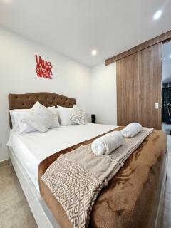 Modern Luxury Laureles Life - 2