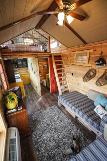 Crows Nest Treehouse At El Mistico Ranch - 8