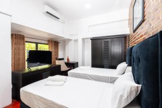 Trillium Boutique Express Hotel - Ward Place - 1