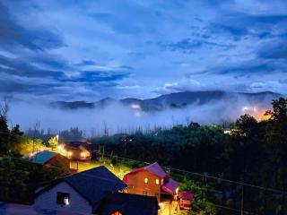 Newly Built Amazing View Chalet Perfect Location - 8