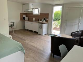 A comfortable retreat - - 5