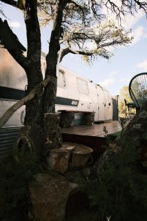 Silver Bullet Airstream, El Mistico Glamping Ranch - 0