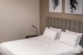 Menlyn Maine Trilogy Apartment - 3