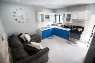 Stacys Place #3 Studio Apartment - Port-d'Espagne - 6