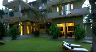 Mangrove Escapes Resort - 4