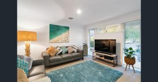 Foreshore Escape Your Ultimate Coastal Retreat - Busselton - 2