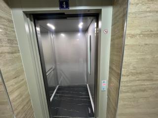 Piazza Place 2 - 9