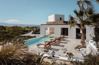 Villa Sorriso - Plaka Beach, Seaview, Pool - Plaka - 6