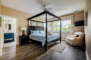 Steps From The Sand 2nd Row Pool & Hot Tub - 3