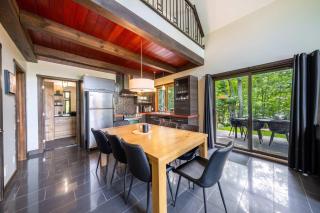 Spa & Pool table - Ivy Cottage - Scott - 2